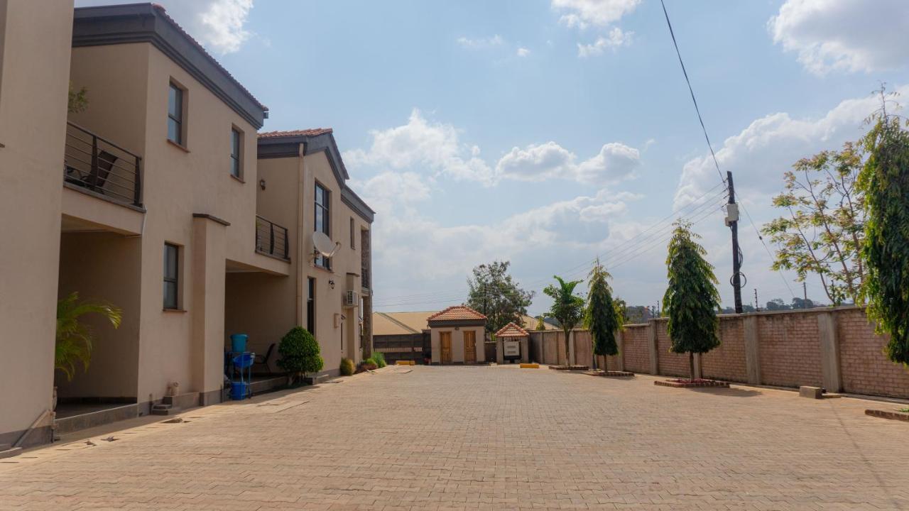 Legacy Suites Lilongwe Ngoại thất bức ảnh
